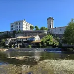 Domaine De La Dordrona Couette-café