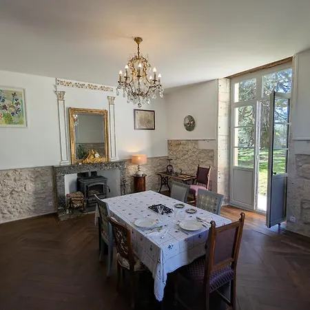 Domaine De La Dordrona Nocleg ze śniadaniem Bourdeilles